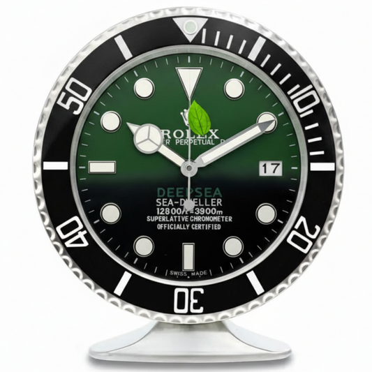 Horloge de bureau Sea-Dweller Deepsea 'D-Green' en acier
